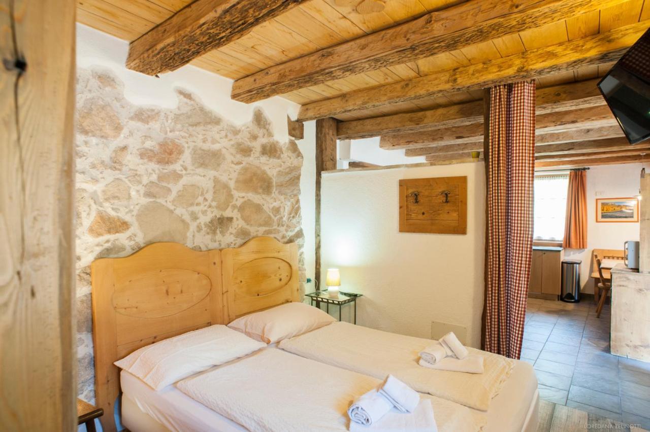 Maso Franceschella Bed & Breakfast Carano  Bagian luar foto