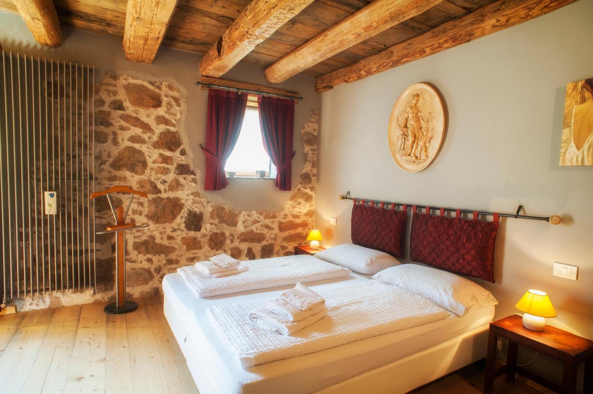Maso Franceschella Bed & Breakfast Carano  Bagian luar foto
